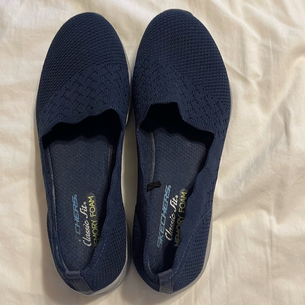 Skechers slip on go walk